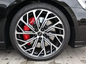AUDI A8L 60 TFSI e lang EXCLUSIVE BLACK-PAKET B&Oadv.
