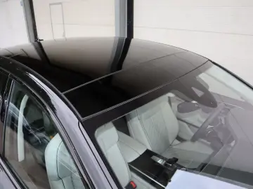 AUDI A8L 60 TFSI e lang EXCLUSIVE BLACK-PAKET B&Oadv.