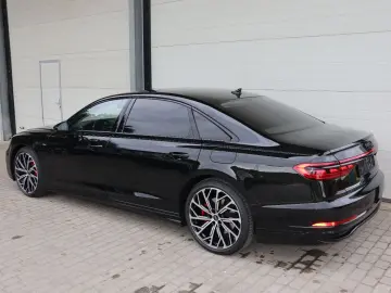 AUDI A8L 60 TFSI e lang EXCLUSIVE BLACK-PAKET B&Oadv.