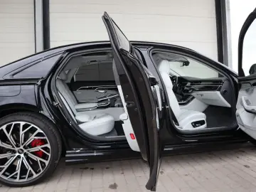 AUDI A8L 60 TFSI e lang EXCLUSIVE BLACK-PAKET B&Oadv.