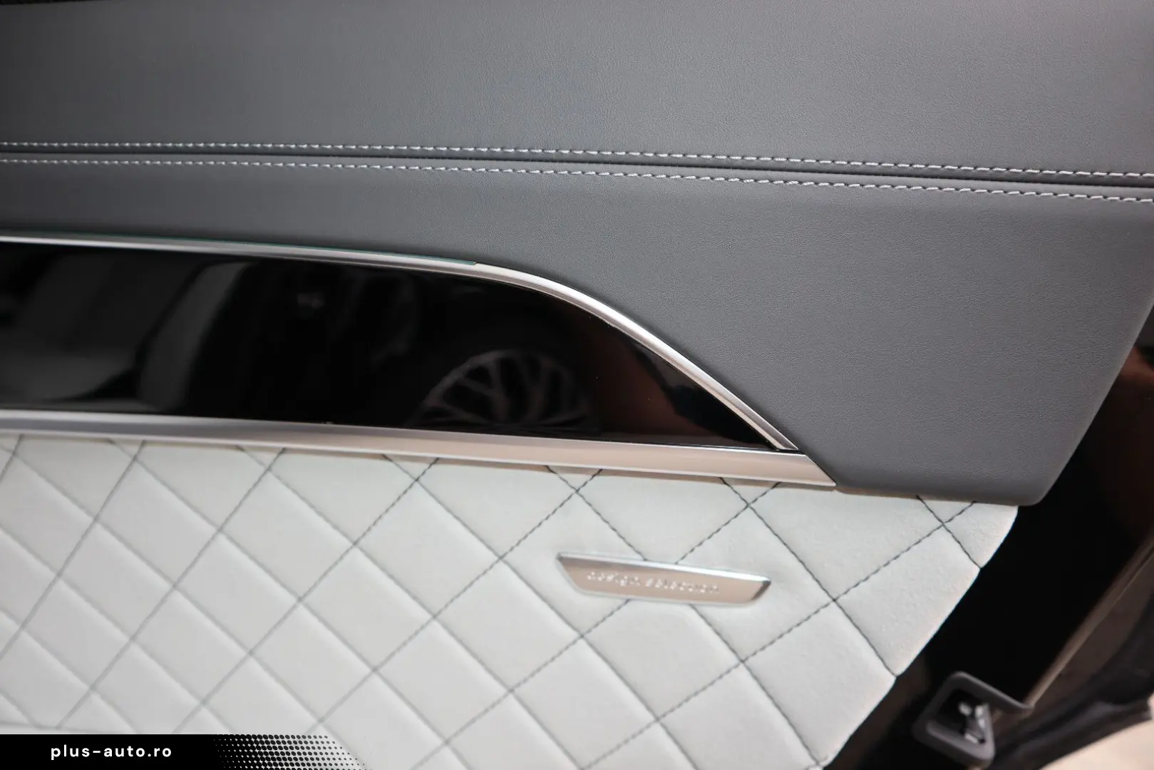 AUDI A8L 60 TFSI e lang EXCLUSIVE BLACK-PAKET B&Oadv.