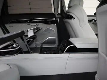 AUDI A8L 60 TFSI e lang EXCLUSIVE BLACK-PAKET B&Oadv.