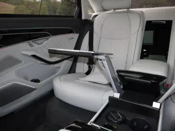 AUDI A8L 60 TFSI e lang EXCLUSIVE BLACK-PAKET B&Oadv.