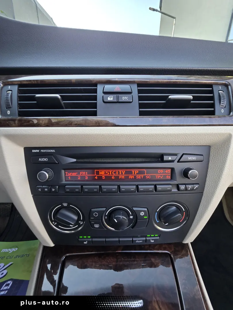 BMW 320i 2.0 benzina 170cp Cabrio simplu aspirat 1