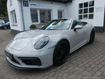 PORSCHE 911 Carrera GTS Cabriolet  1.Hd.  Lift  Matrix..
