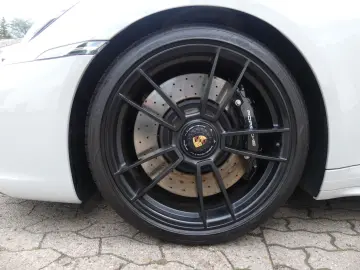 PORSCHE 911 Carrera GTS Cabriolet  1.Hd.  Lift  Matrix..