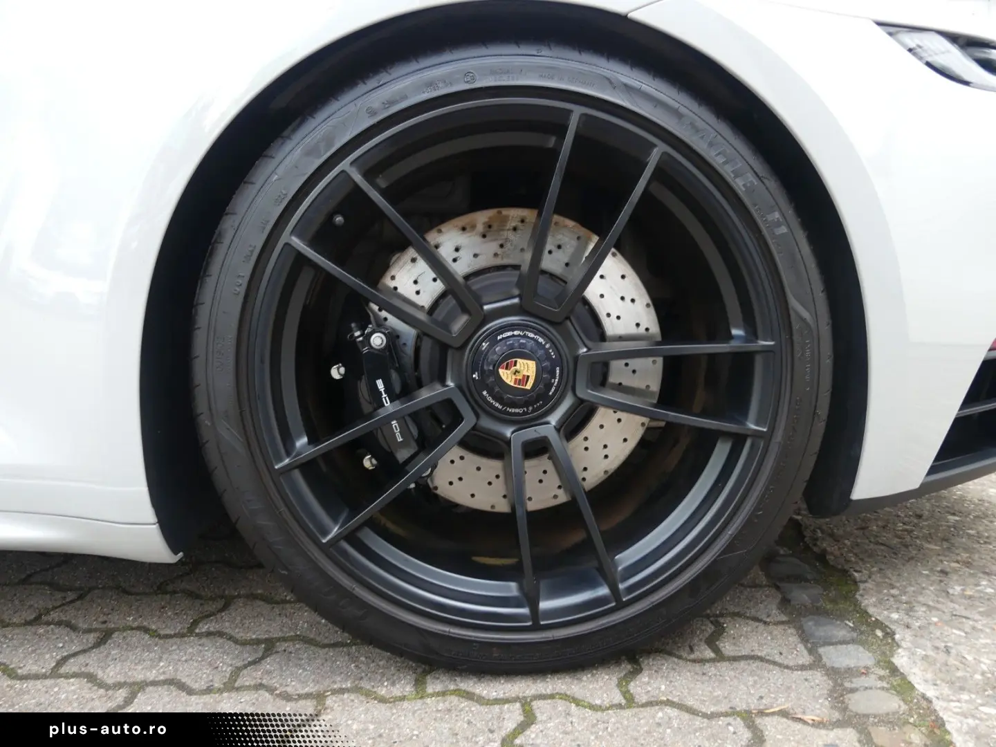 PORSCHE 911 Carrera GTS Cabriolet  1.Hd.  Lift  Matrix..