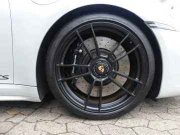 PORSCHE 911 Carrera GTS Cabriolet  1.Hd.  Lift  Matrix..