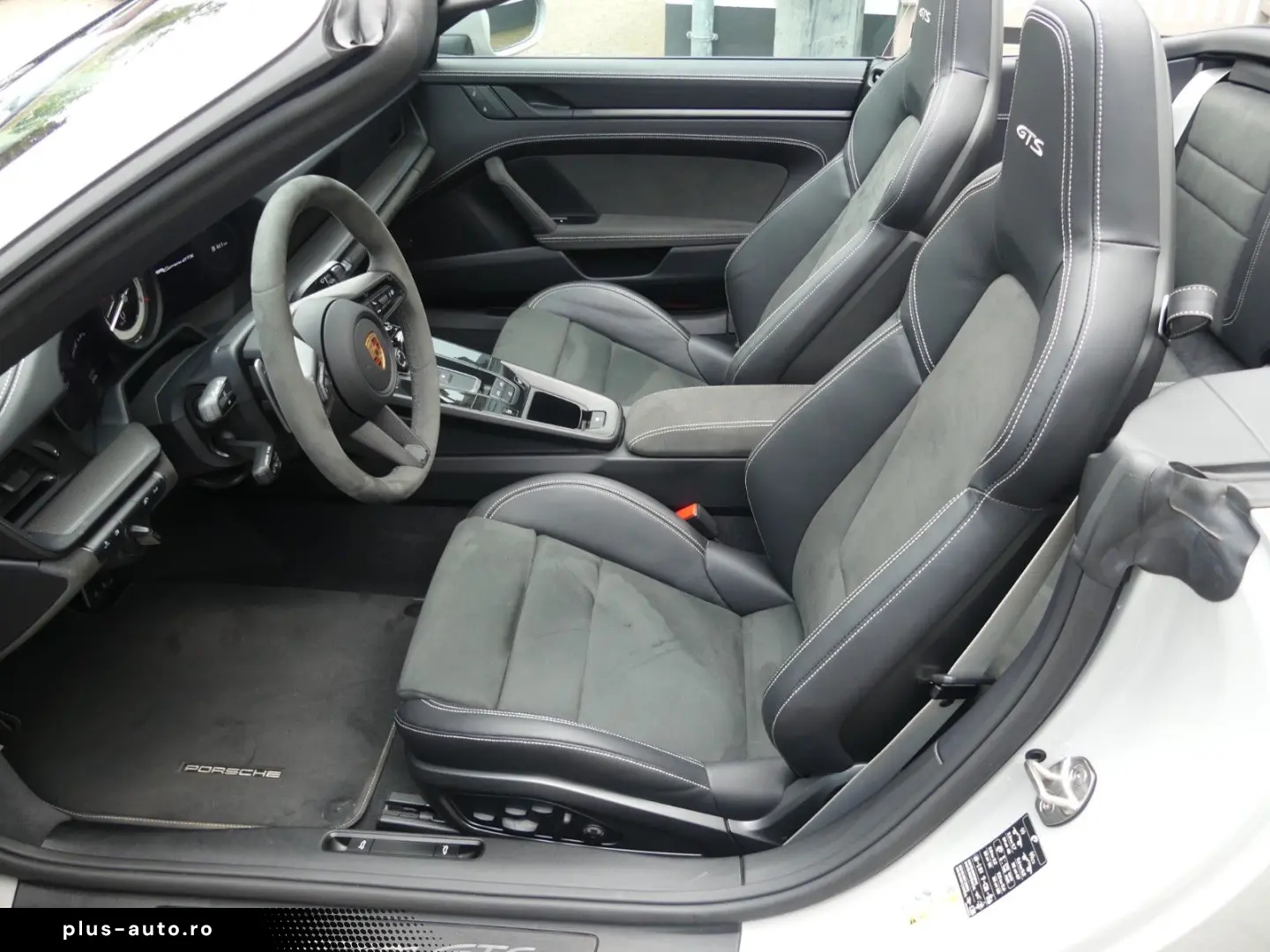PORSCHE 911 Carrera GTS Cabriolet  1.Hd.  Lift  Matrix..
