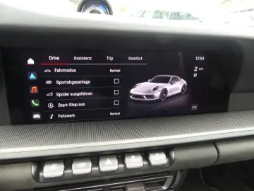 PORSCHE 911 Carrera GTS Cabriolet  1.Hd.  Lift  Matrix..