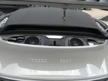 PORSCHE 911 Carrera GTS Cabriolet  1.Hd.  Lift  Matrix..