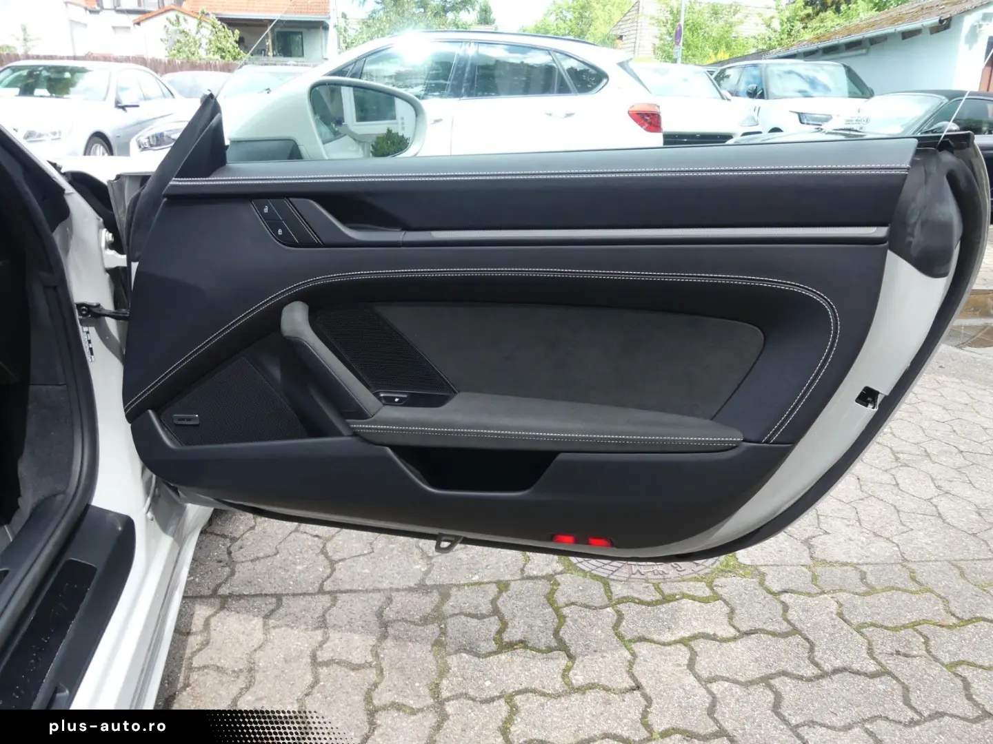 PORSCHE 911 Carrera GTS Cabriolet  1.Hd.  Lift  Matrix..