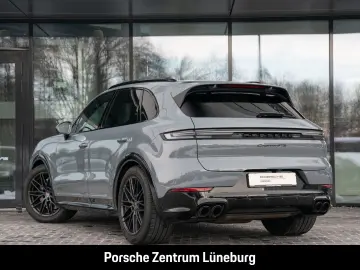 PORSCHE Cayenne GTS HA-Lenkung InnoDrive Head-Up BOSE