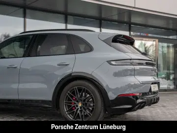 PORSCHE Cayenne GTS HA-Lenkung InnoDrive Head-Up BOSE
