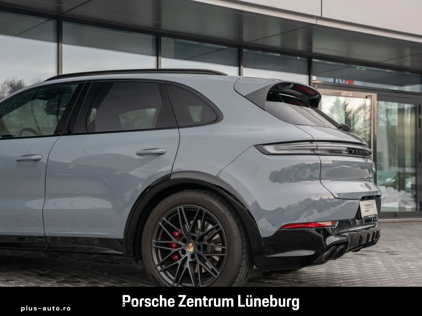 PORSCHE Cayenne GTS HA-Lenkung InnoDrive Head-Up BOSE