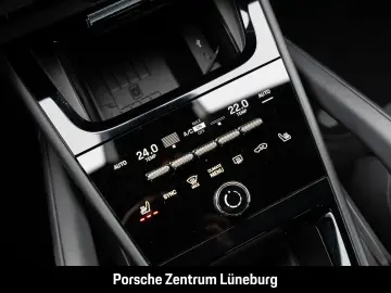 PORSCHE Cayenne GTS HA-Lenkung InnoDrive Head-Up BOSE