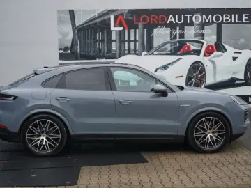PORSCHE Cayenne Coupe E-Hybrid BOSE Inno 21 RS Luft