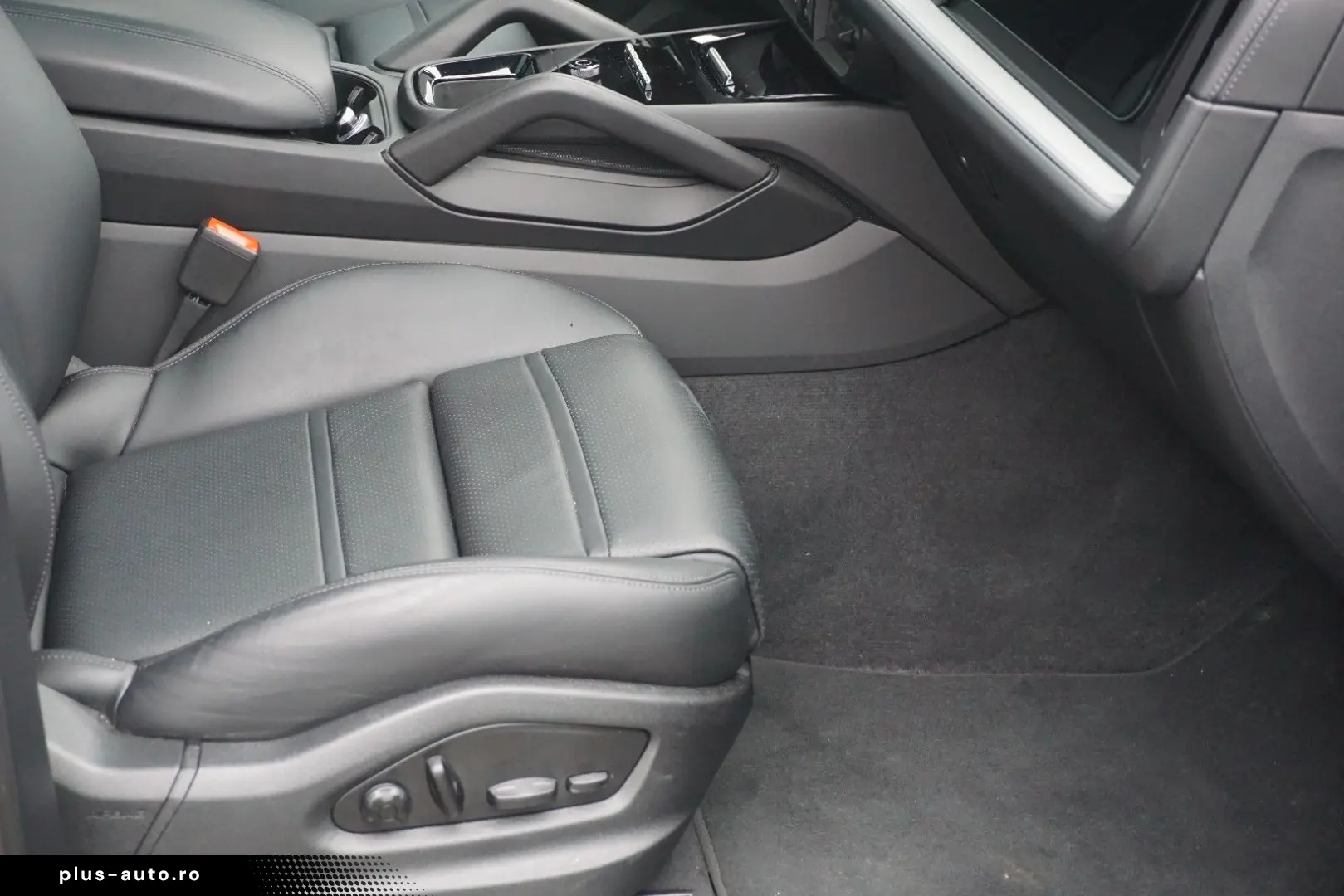 PORSCHE Cayenne Coupe E-Hybrid BOSE Inno 21 RS Luft