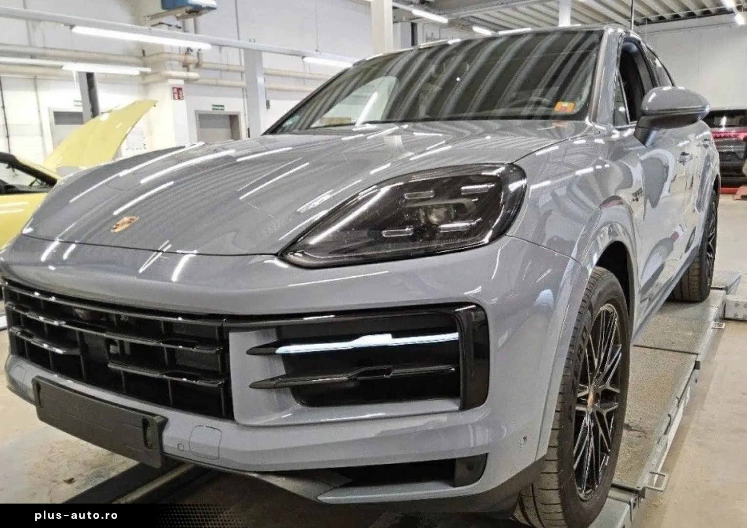 PORSCHE Cayenne Coupe E-Hybrid Luft BOSE HeadUp INNO