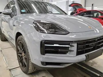 PORSCHE Cayenne Coupe E-Hybrid Luft BOSE HeadUp INNO