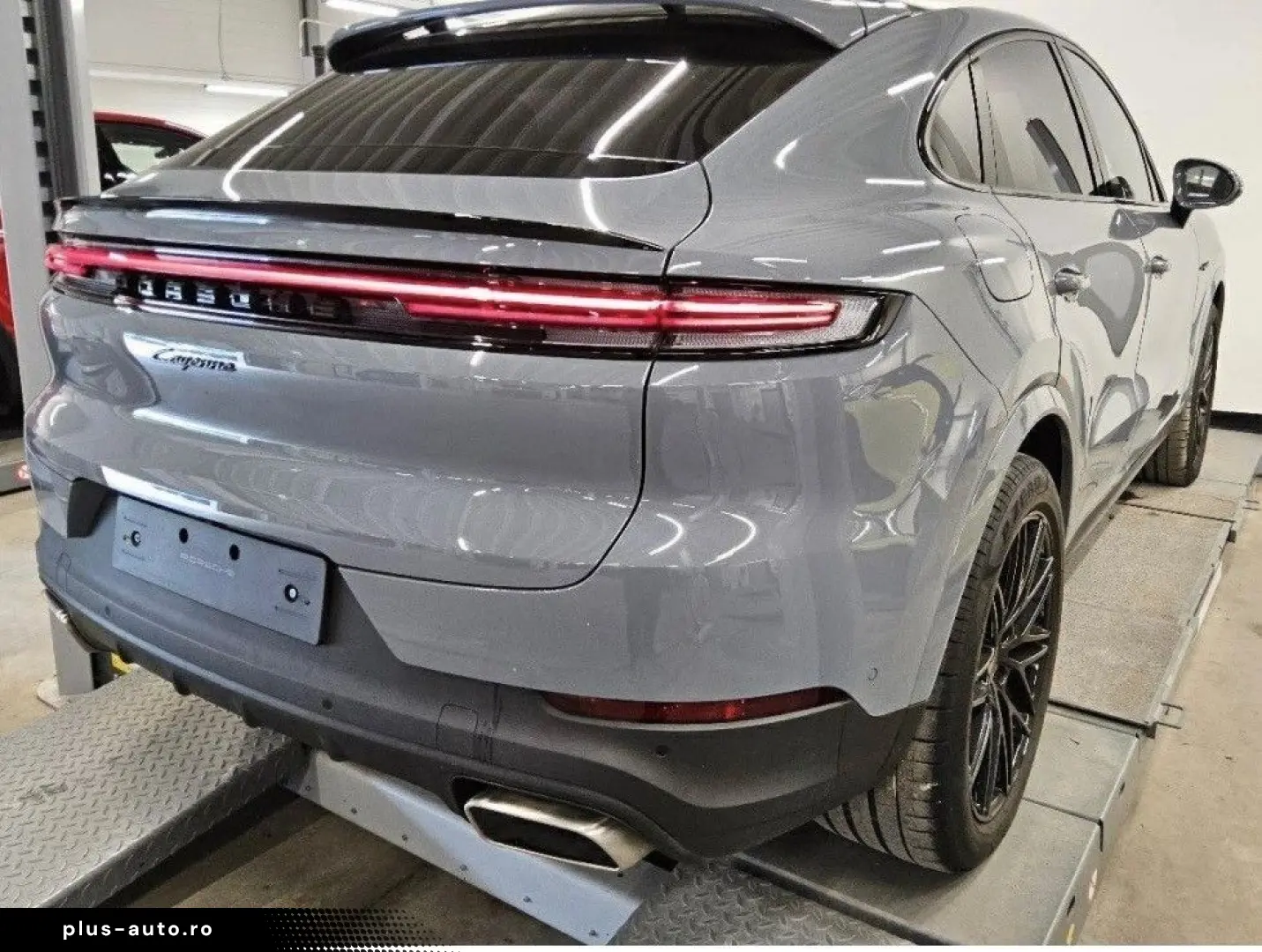 PORSCHE Cayenne Coupe E-Hybrid Luft BOSE HeadUp INNO