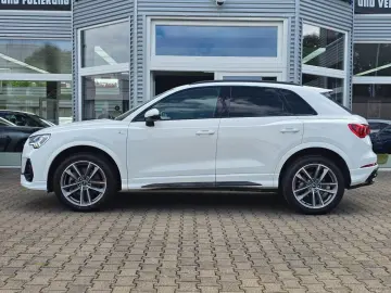 AUDI Q3 45 TFSI quattro S Tronic S Line ACC 360