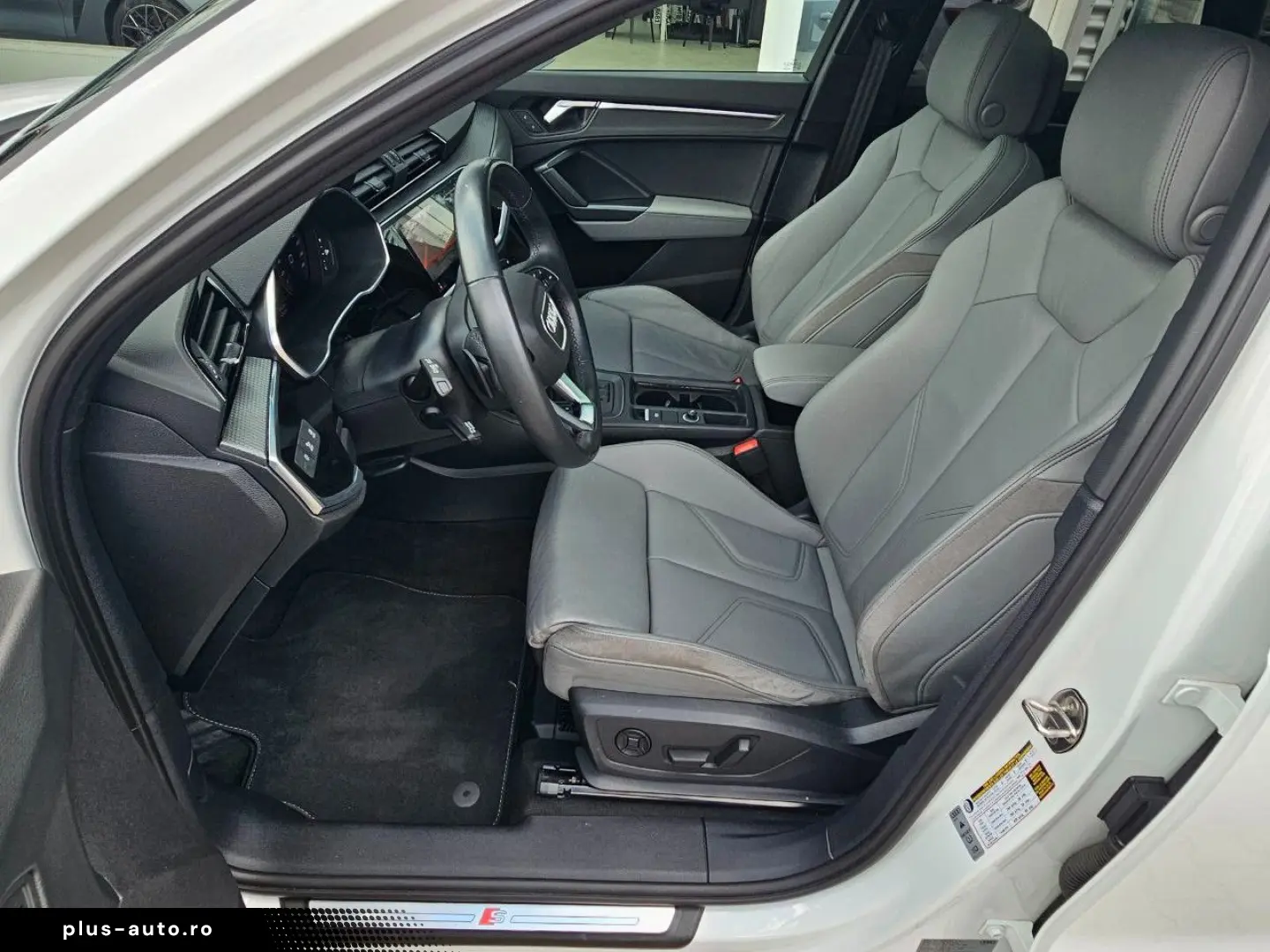 AUDI Q3 45 TFSI quattro S Tronic S Line ACC 360