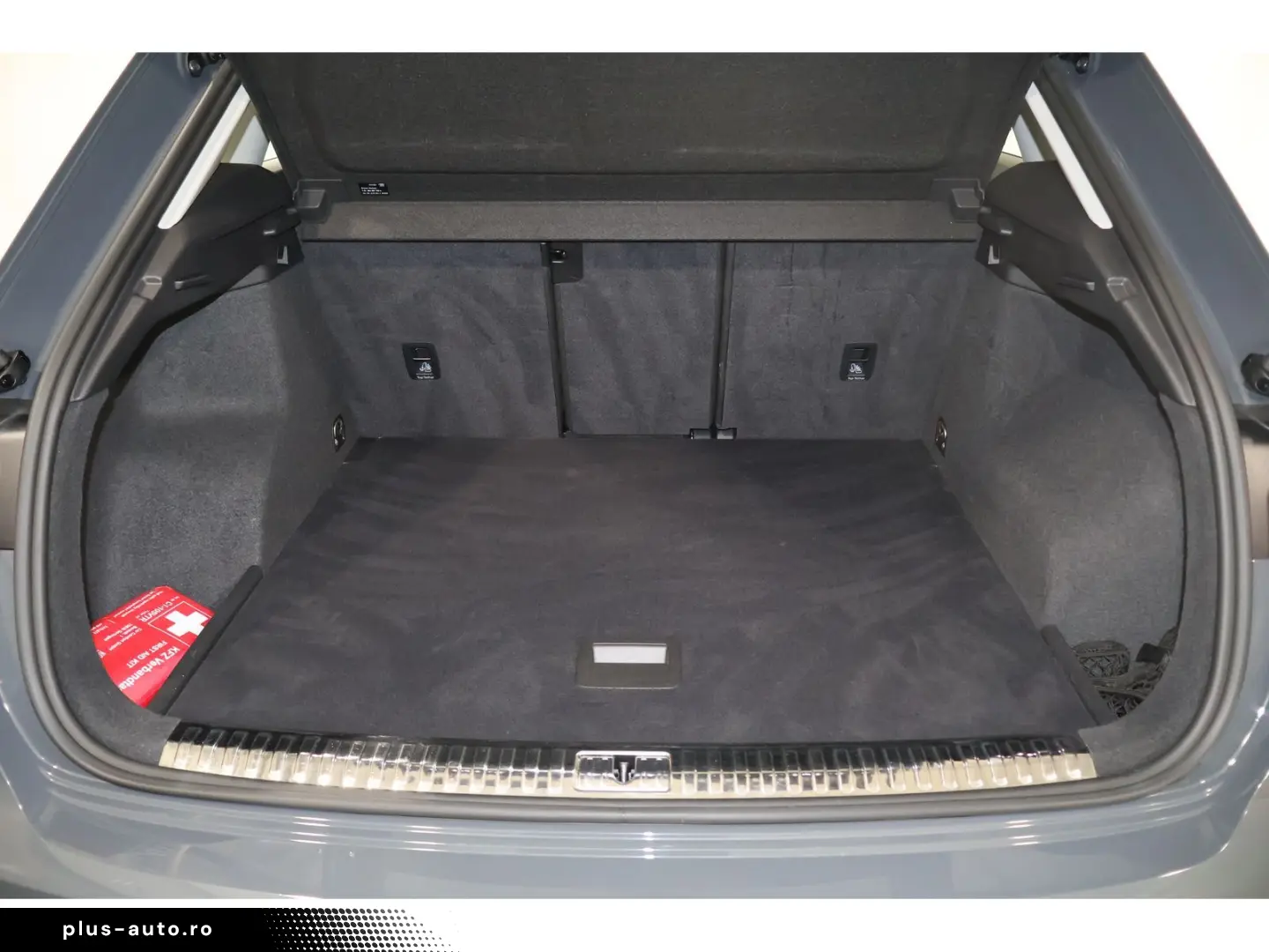 AUDI Q3 40 TFSI quattro Advanced