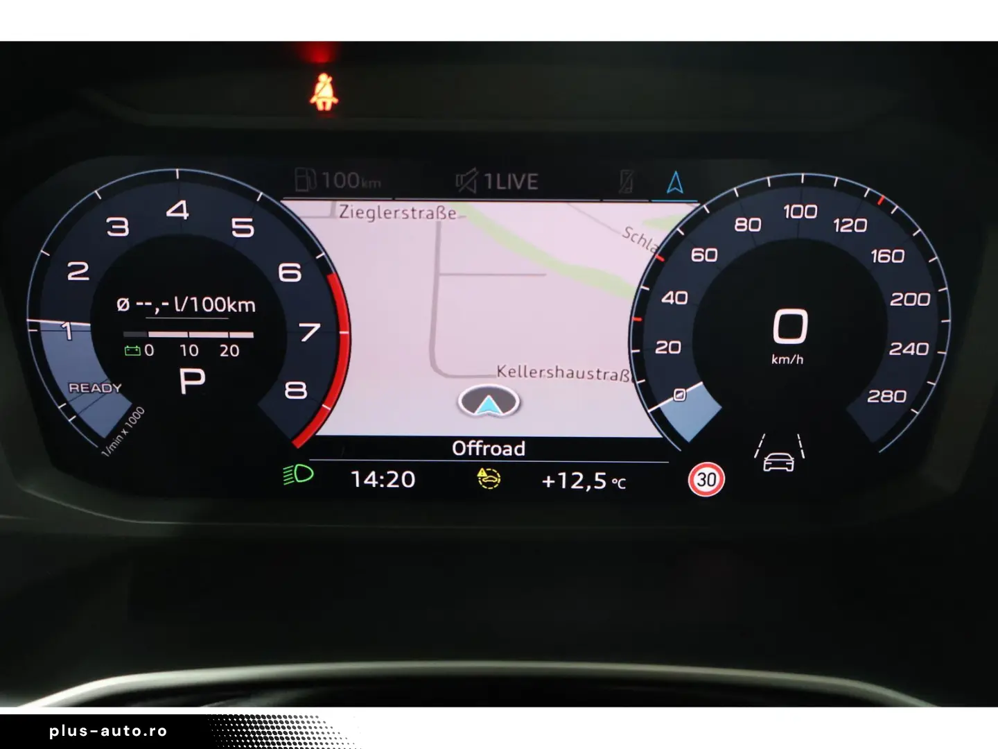 AUDI Q3 40 TFSI quattro Advanced