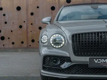 BENTLEY Flying Spur W12 Speed  Mulliner B&O Tour Blackli