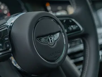 BENTLEY Flying Spur W12 Speed  Mulliner B&O Tour Blackli