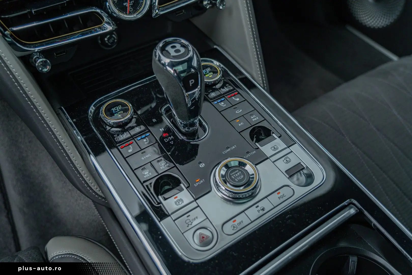 BENTLEY Flying Spur W12 Speed  Mulliner B&O Tour Blackli