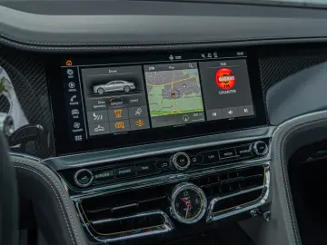 BENTLEY Flying Spur W12 Speed  Mulliner B&O Tour Blackli