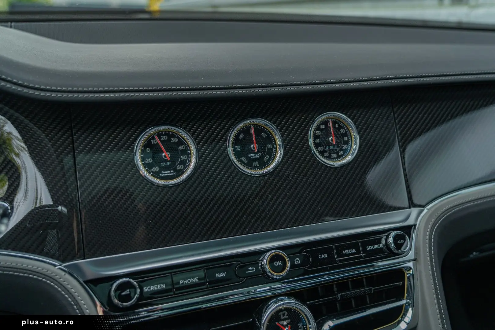 BENTLEY Flying Spur W12 Speed  Mulliner B&O Tour Blackli