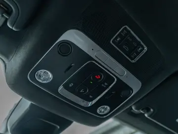 BENTLEY Flying Spur W12 Speed  Mulliner B&O Tour Blackli