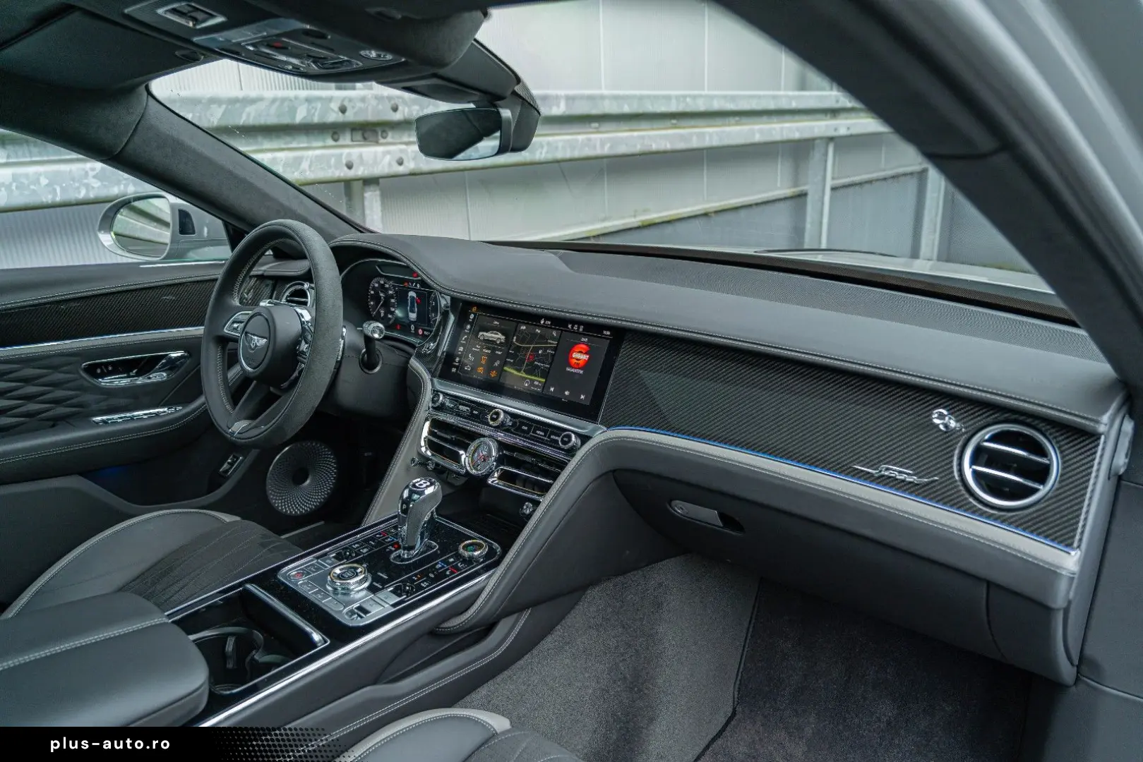 BENTLEY Flying Spur W12 Speed  Mulliner B&O Tour Blackli