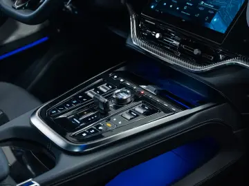 Aston Martin DBX 4.0 V8 DBX707 25MY Full Options