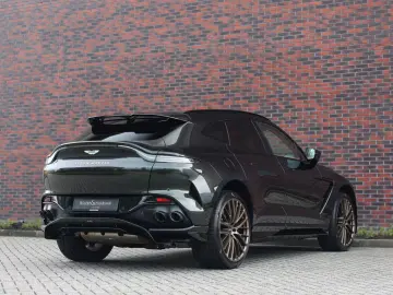 Aston Martin DBX 707   Minotaur Green