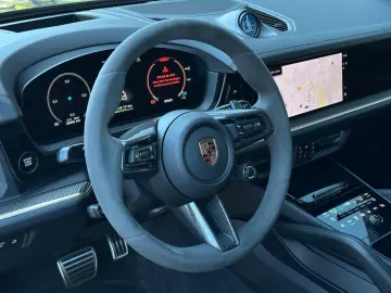 PORSCHE Cayenne S E-Hybrid BOSE PANO SHZ V H