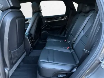 PORSCHE Cayenne S E-Hybrid BOSE PANO SHZ V H