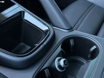 PORSCHE Cayenne S E-Hybrid BOSE PANO SHZ V H