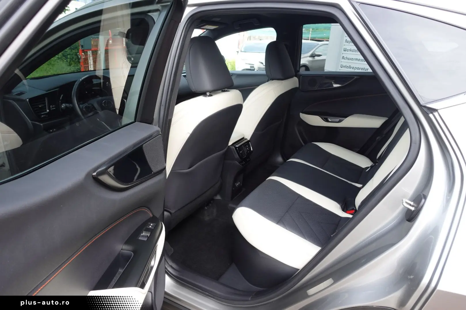 LEXUS NX 450h  E-FOUR Luxury Relax Garantie