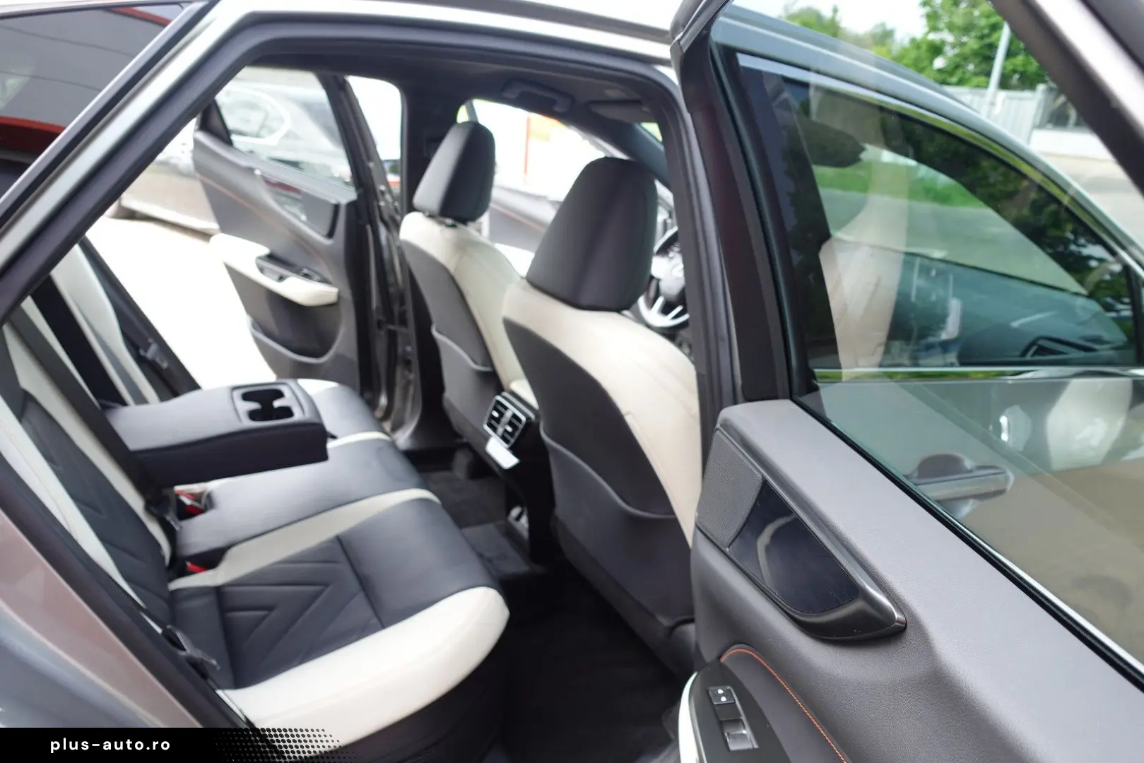 LEXUS NX 450h  E-FOUR Luxury Relax Garantie