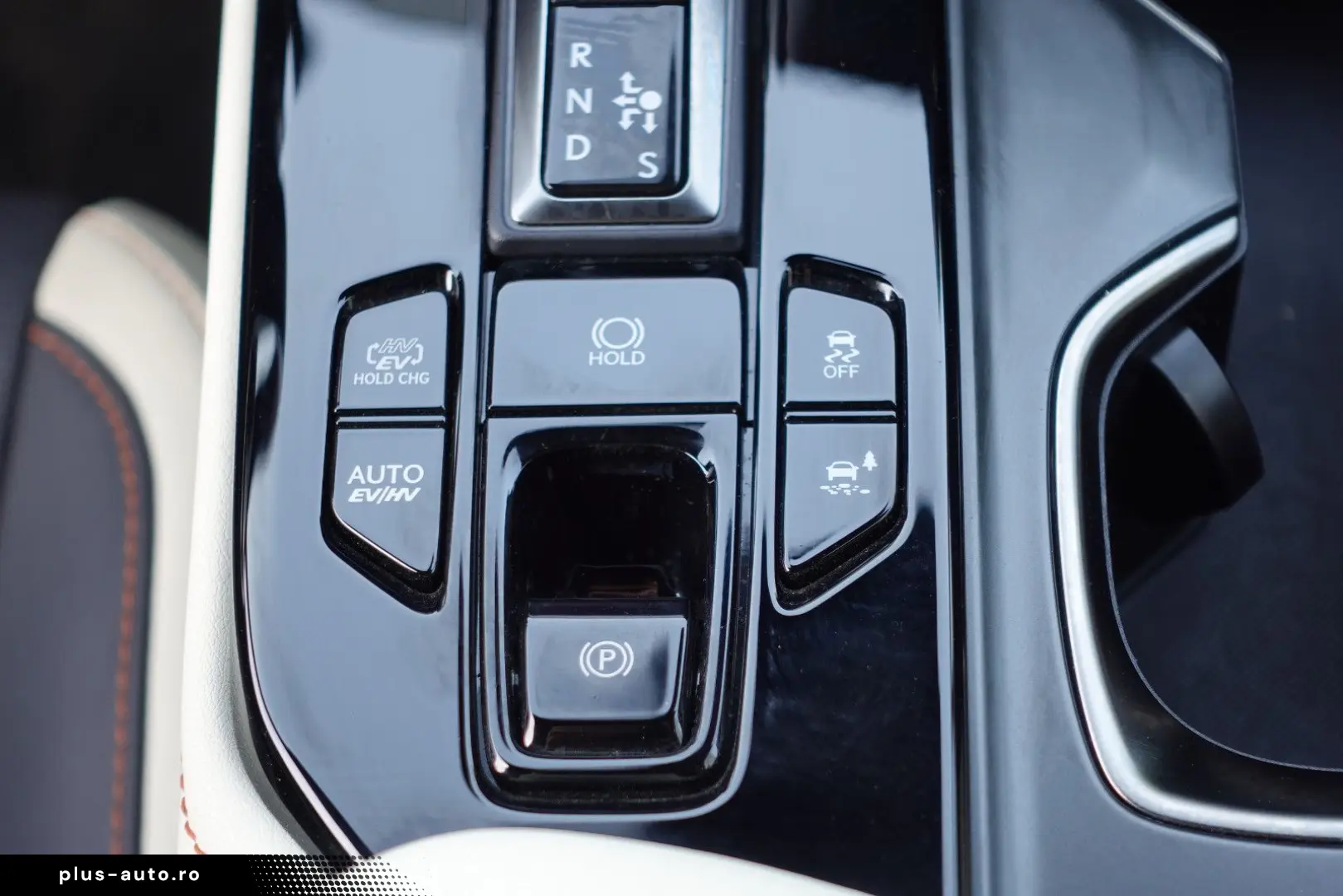LEXUS NX 450h  E-FOUR Luxury Relax Garantie