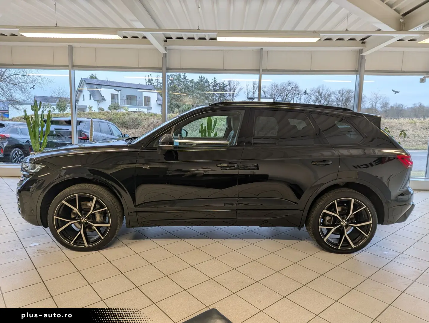 VW Touareg 3.0TDI 4M R-Line VOLL Black 22  UPE 114T