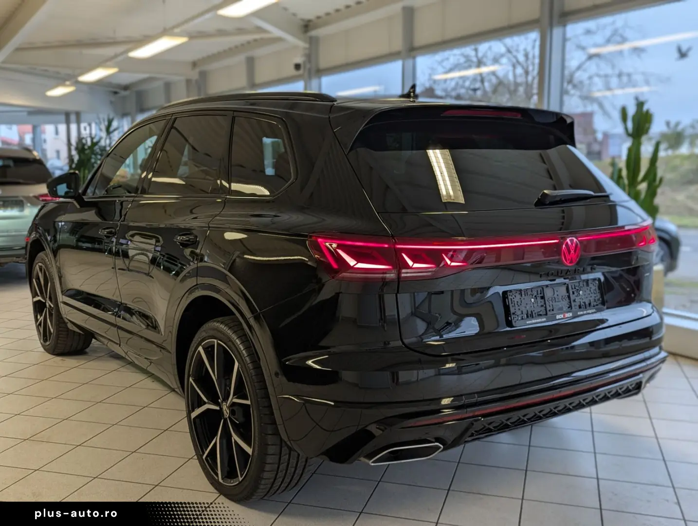 VW Touareg 3.0TDI 4M R-Line VOLL Black 22  UPE 114T