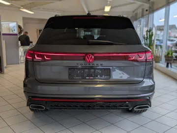VW Touareg 3.0TDI 4M R-Line VOLL Black 22  UPE 114T