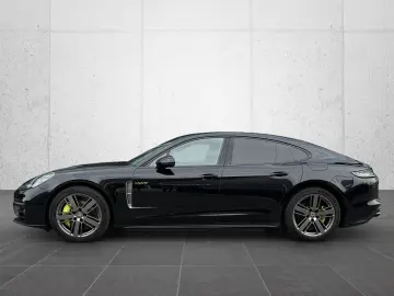 PORSCHE Panamera 4 E-Hybrid Platinum Edition 360  Head-U