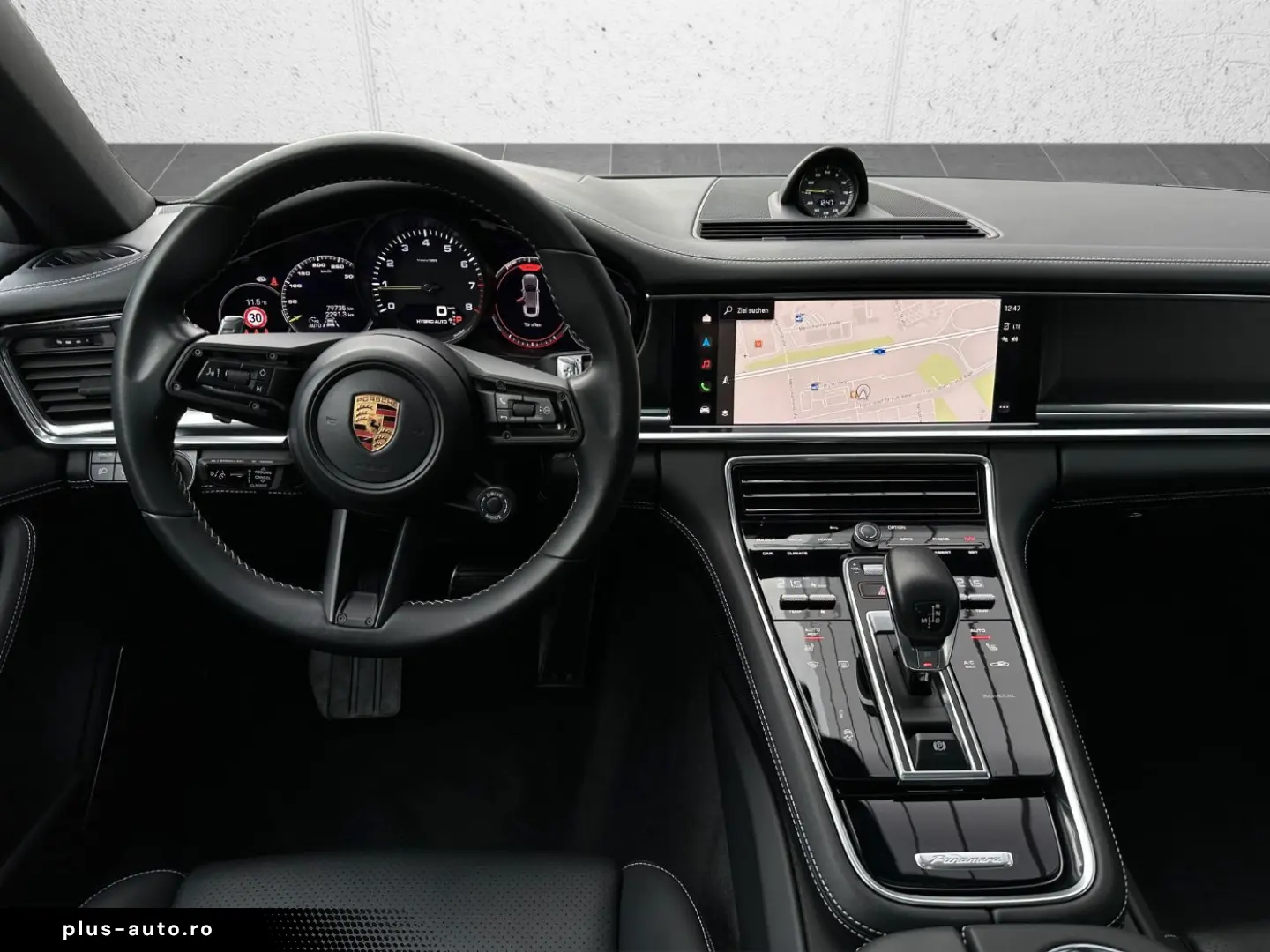 PORSCHE Panamera 4 E-Hybrid Platinum Edition 360  Head-U