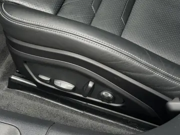 PORSCHE Panamera 4 E-Hybrid Platinum Edition 360  Head-U